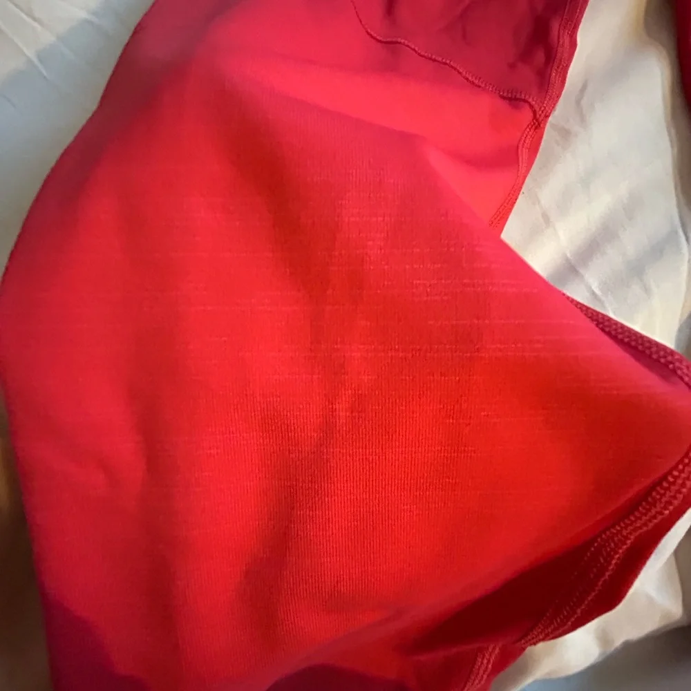 Outdoor Voices Deep Red Leggings - Picture 4 of 4